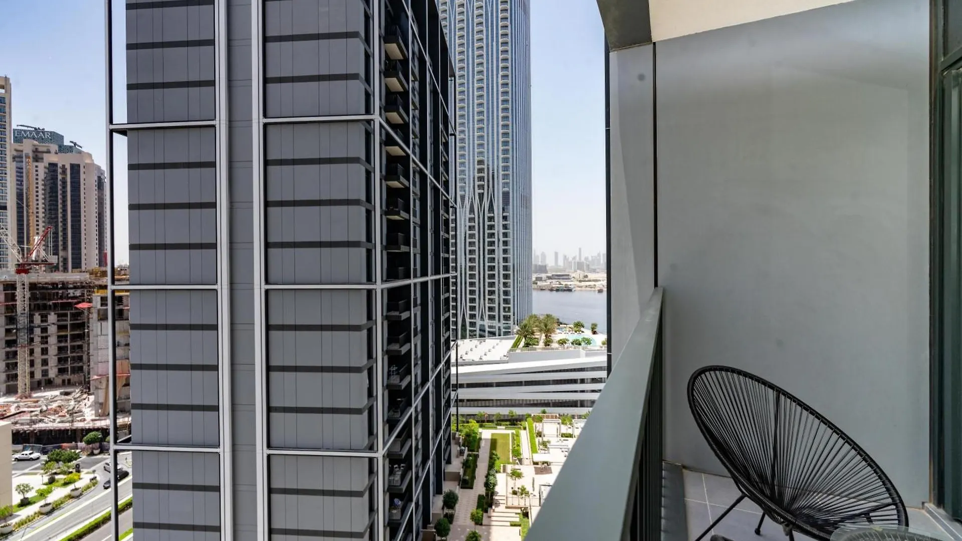 Globalstay Creek Edge Tower Elegant Apartments Dubai