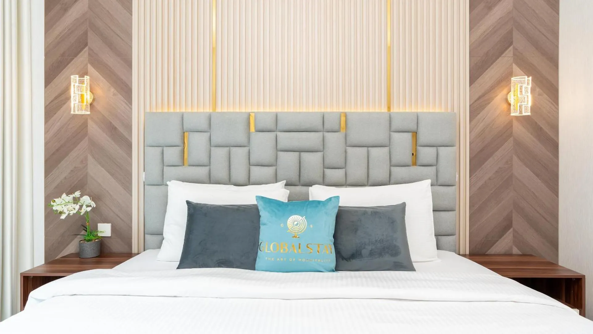 Globalstay Creek Edge Tower Elegant Apartments Dubai