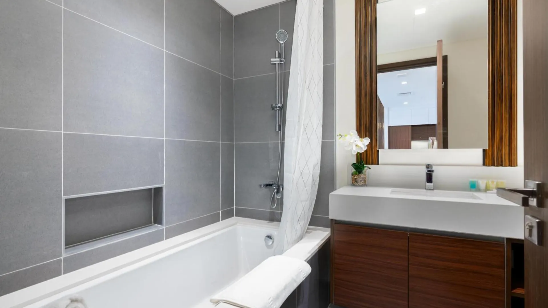 Globalstay Creek Edge Tower Elegant Apartments 두바이