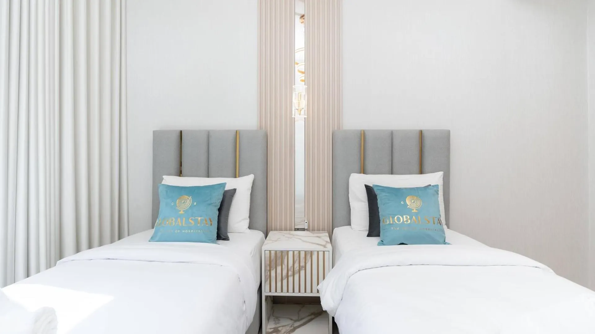Globalstay Creek Edge Tower Elegant Apartments 두바이